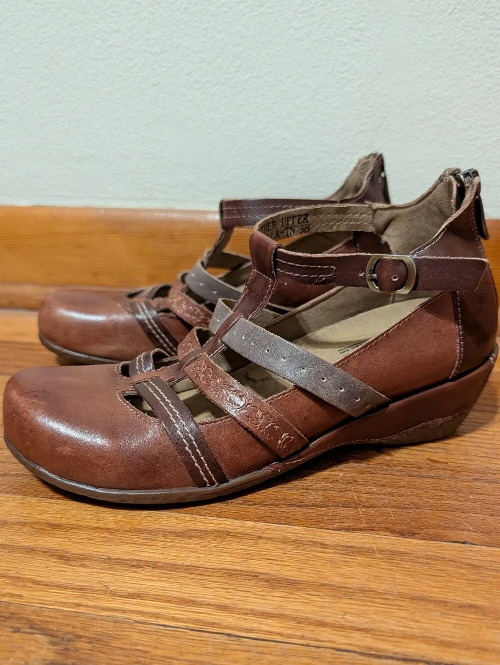 L'artiste Spring Step Cognac Brown Multi Cut Out Wedges